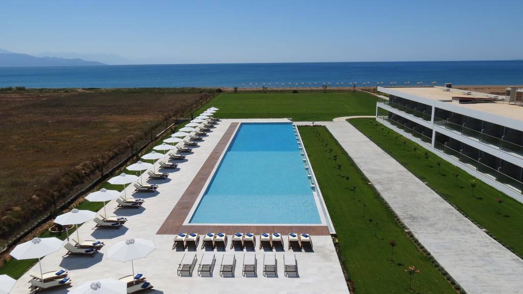 Buca Beach Resort Messíni Exteriör bild